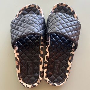 APL Slides Womens 8